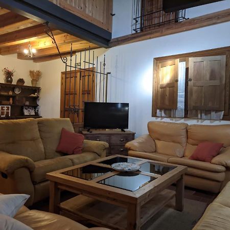 Casa Rural El Arroyo Мигеланьес Экстерьер фото